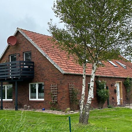 Rosenhaus Esens - Wohnung Backbord Exterior foto